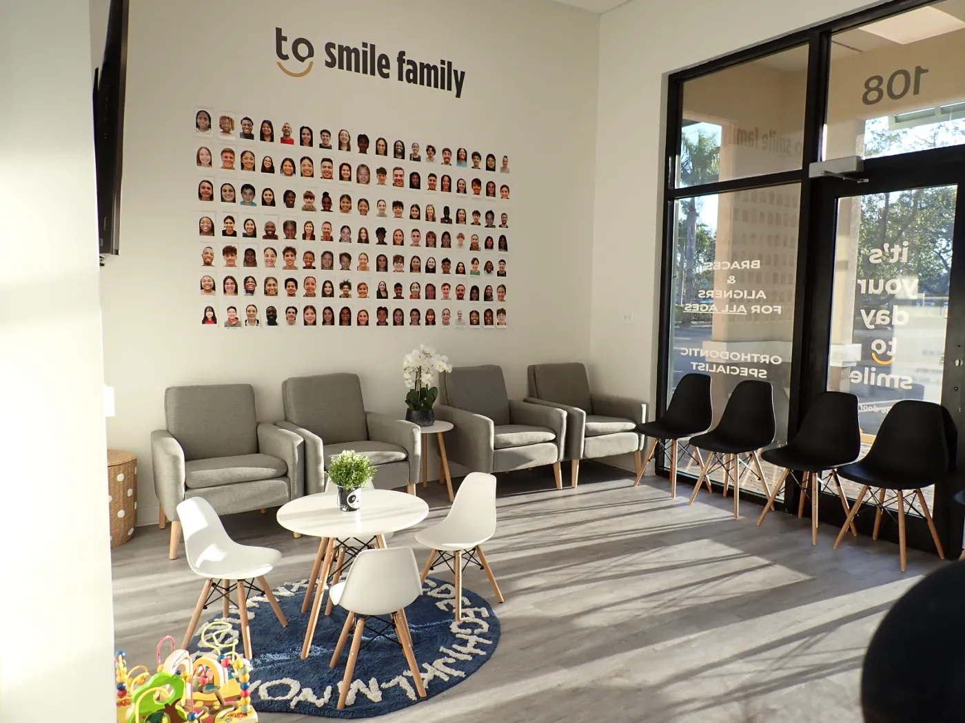 Comfortable family seating in the Miami Lakes waiting area