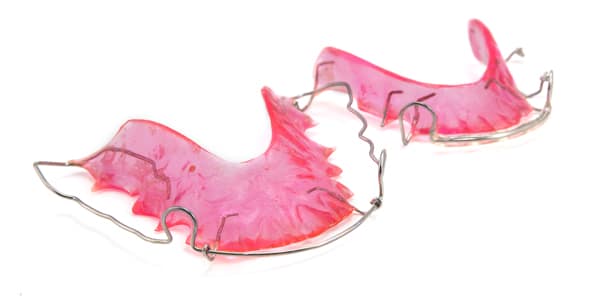 Hawley retainer with acrylic palate and metal wire